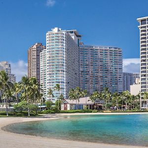 Waikiki Marina Resort At The Ilikai